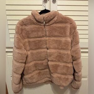 NWOT Time and Tru Faux Fur Jacket Size L